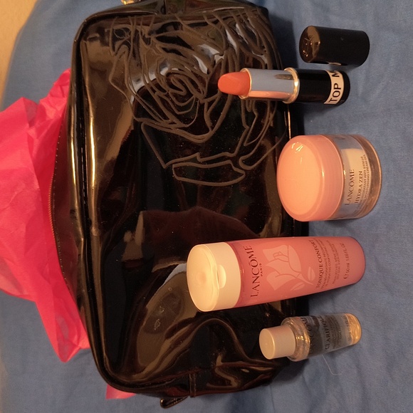 Lancome Makeup Set ALL NEW - Picture 9 of 9